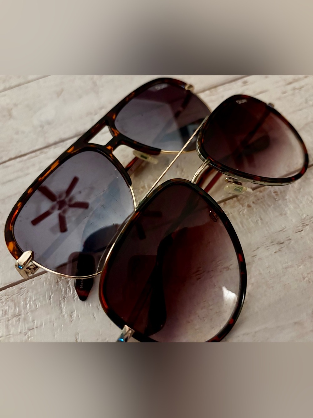 Quay Aviator Sunglasses Bundle - Picture 4 of 4
